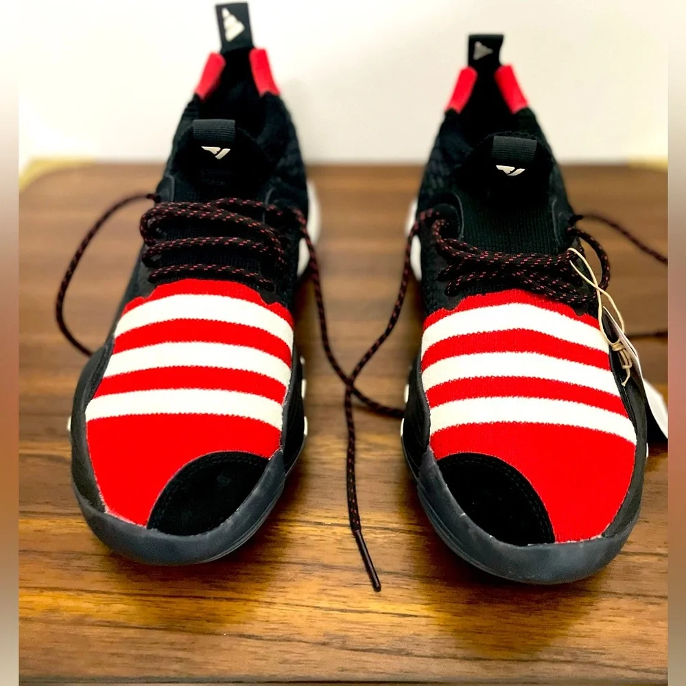 New Adidas Trae Young 2 Chinese New Year.IF2163 size 10.